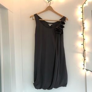 🥄EUC- Short Grey Satin Bubble Hem Dress